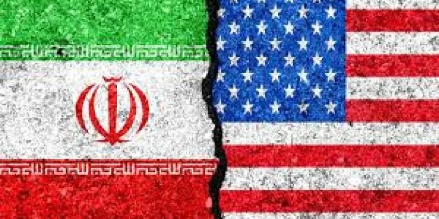 د ایران او امریکا بیراغونو تصویر